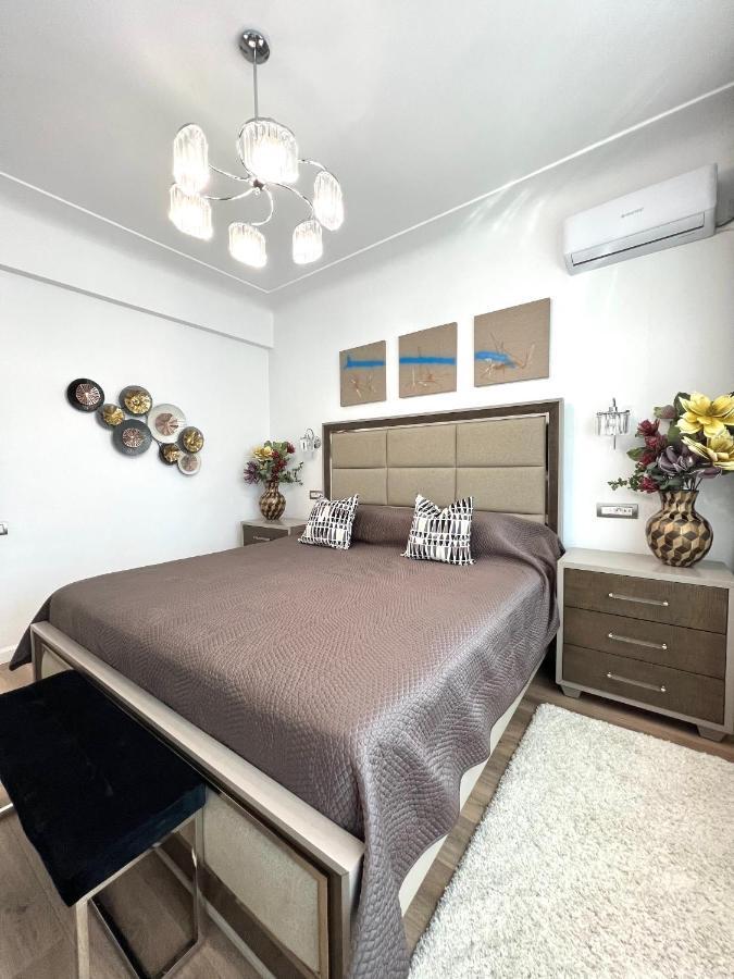 Sky View - Luxury - Sanador Victoriei Bucharest