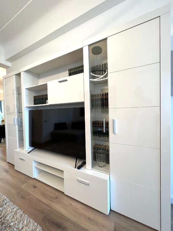 Apartment Sky View - Luxury - Sanador Victoriei Bucharest